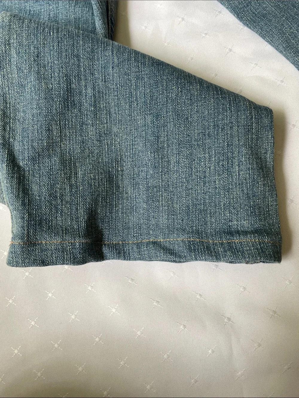Levis size color